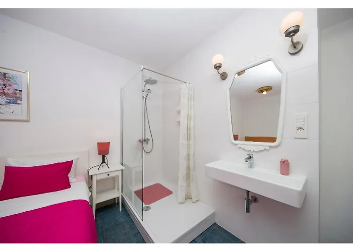 Zorro Apartmán *